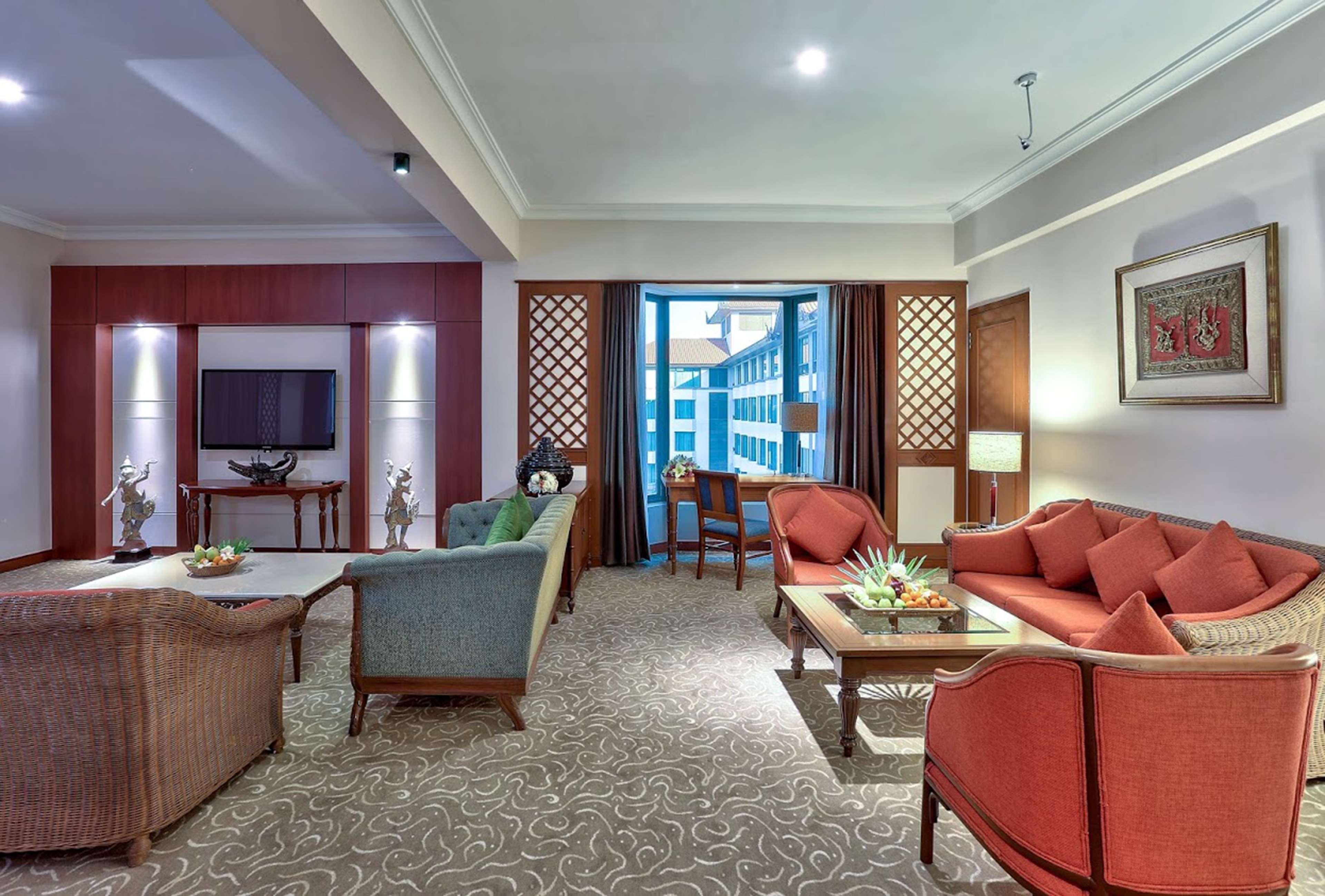 Hilton Mandalay Hotel Ngoại thất bức ảnh