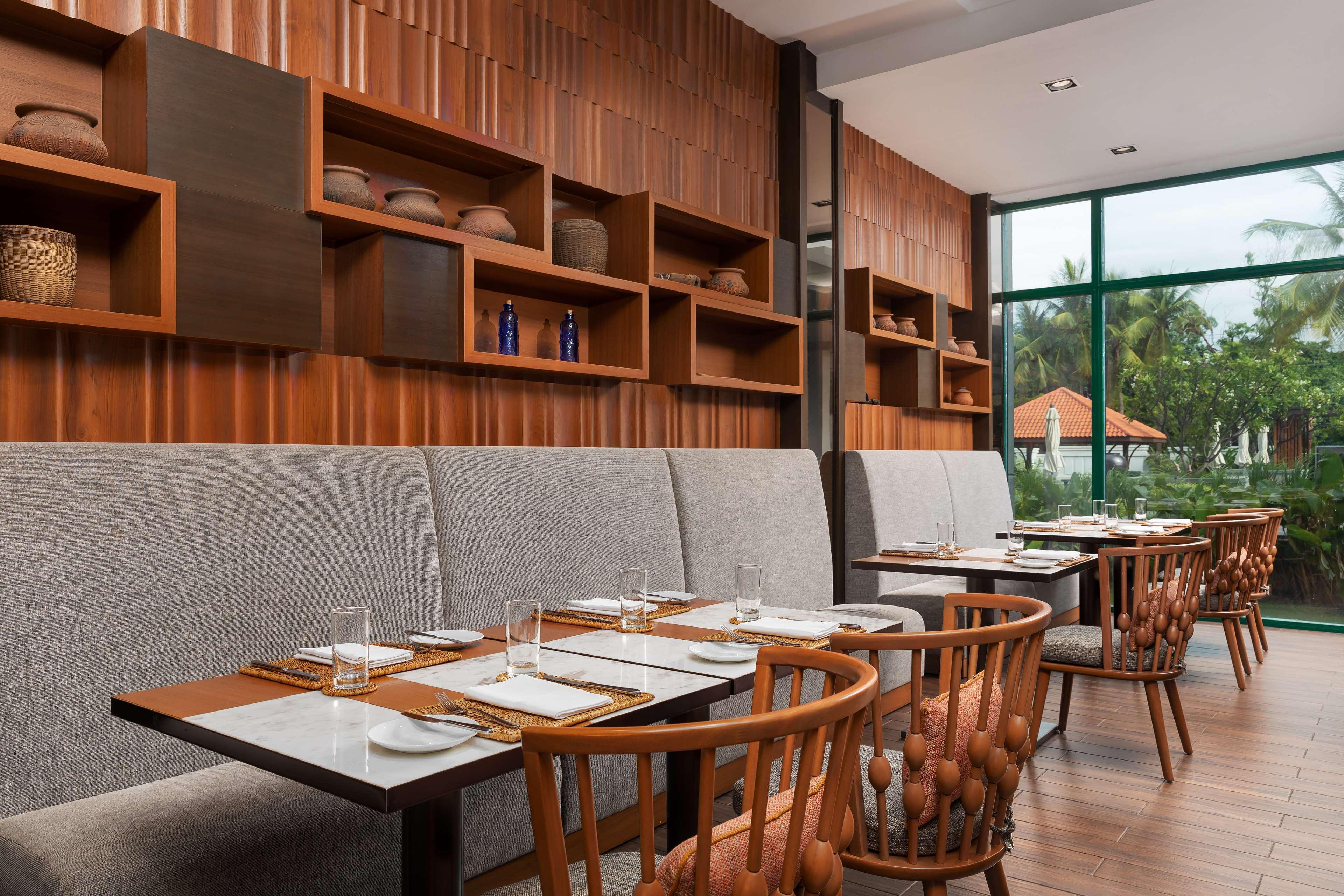 Hilton Mandalay Hotel Ngoại thất bức ảnh