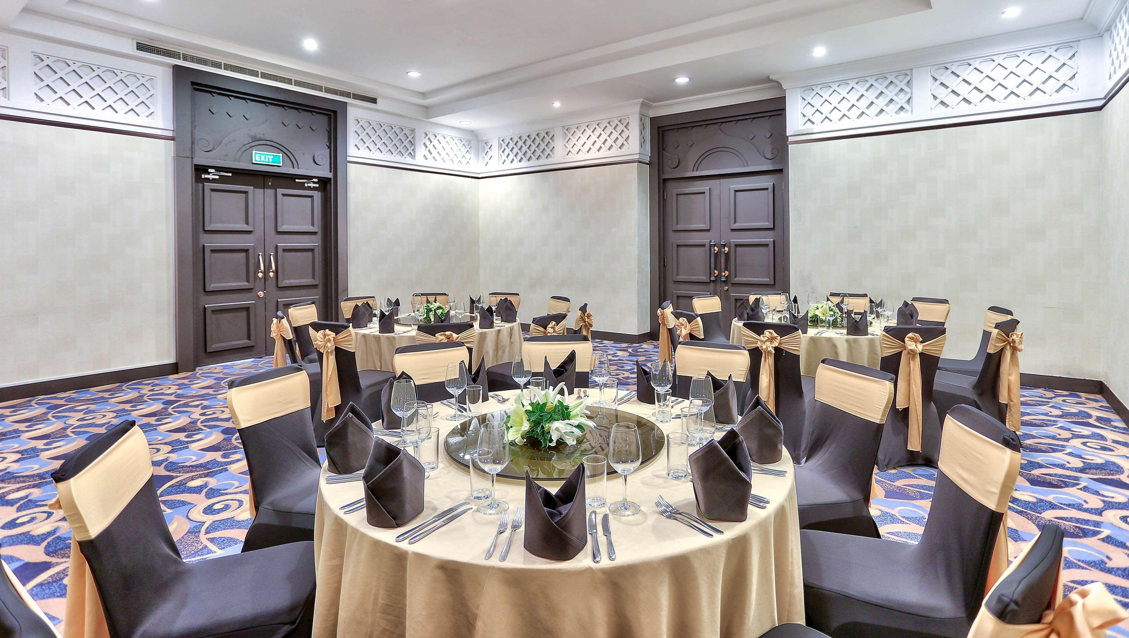 Hilton Mandalay Hotel Ngoại thất bức ảnh