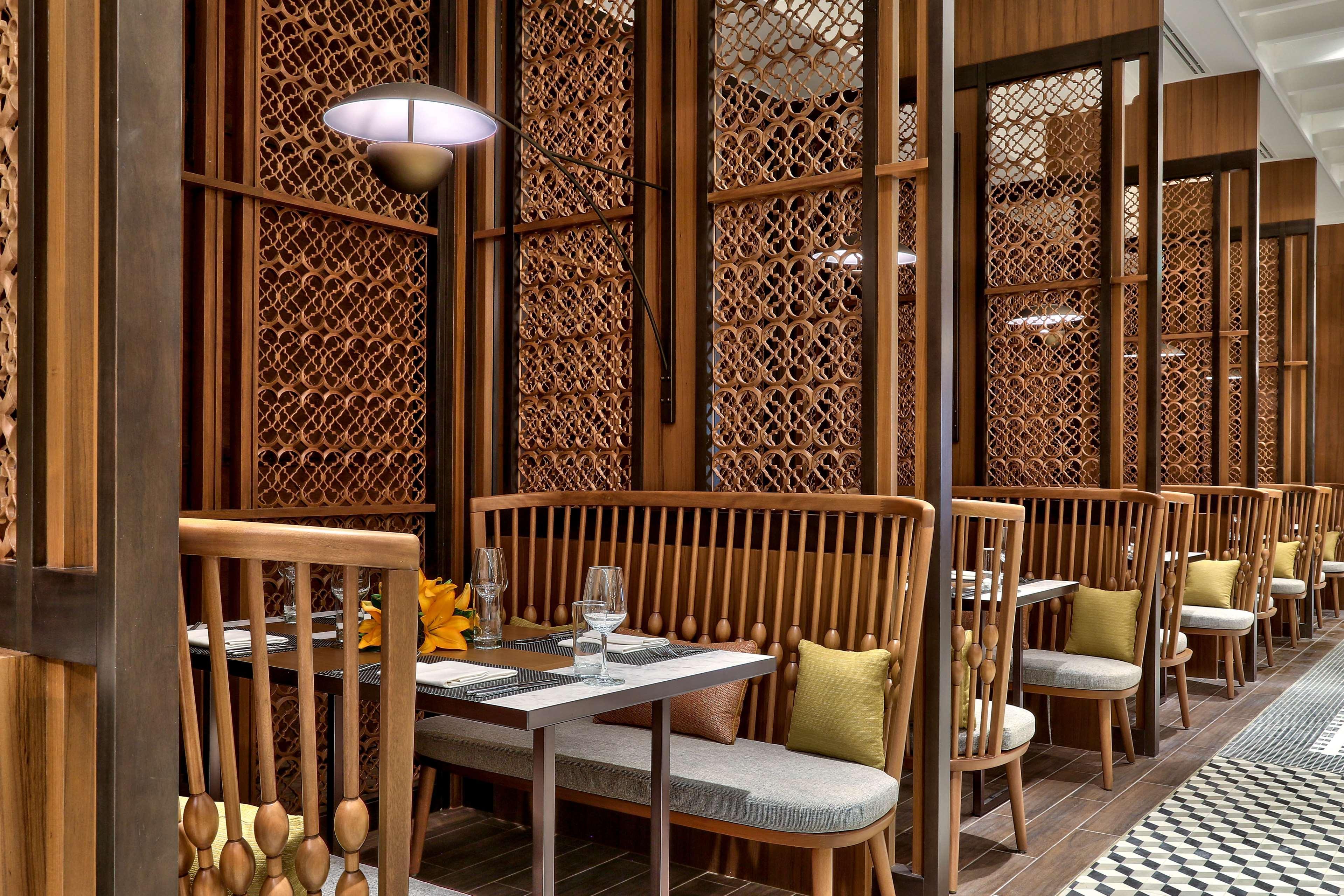 Hilton Mandalay Hotel Ngoại thất bức ảnh