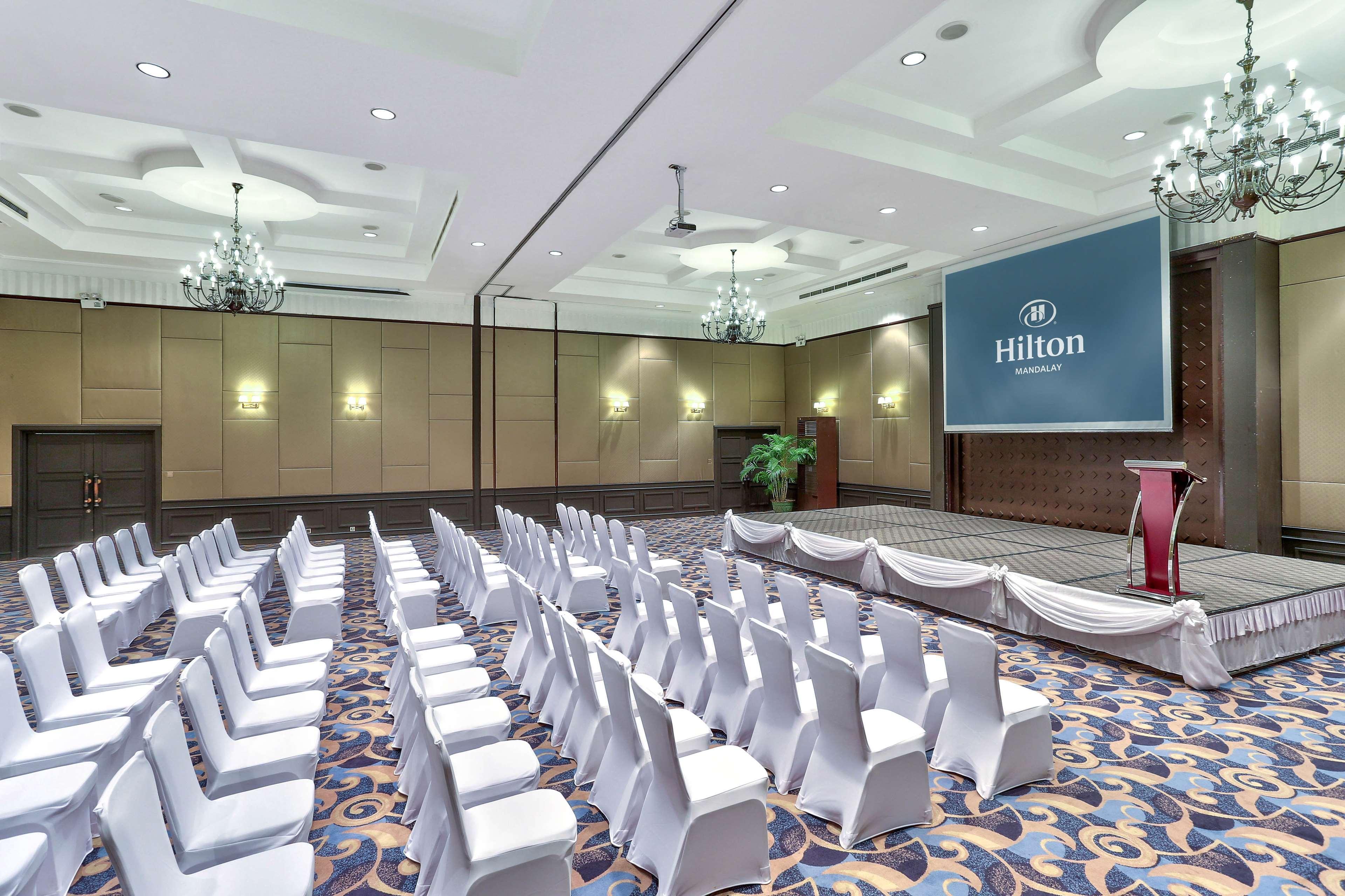 Hilton Mandalay Hotel Ngoại thất bức ảnh