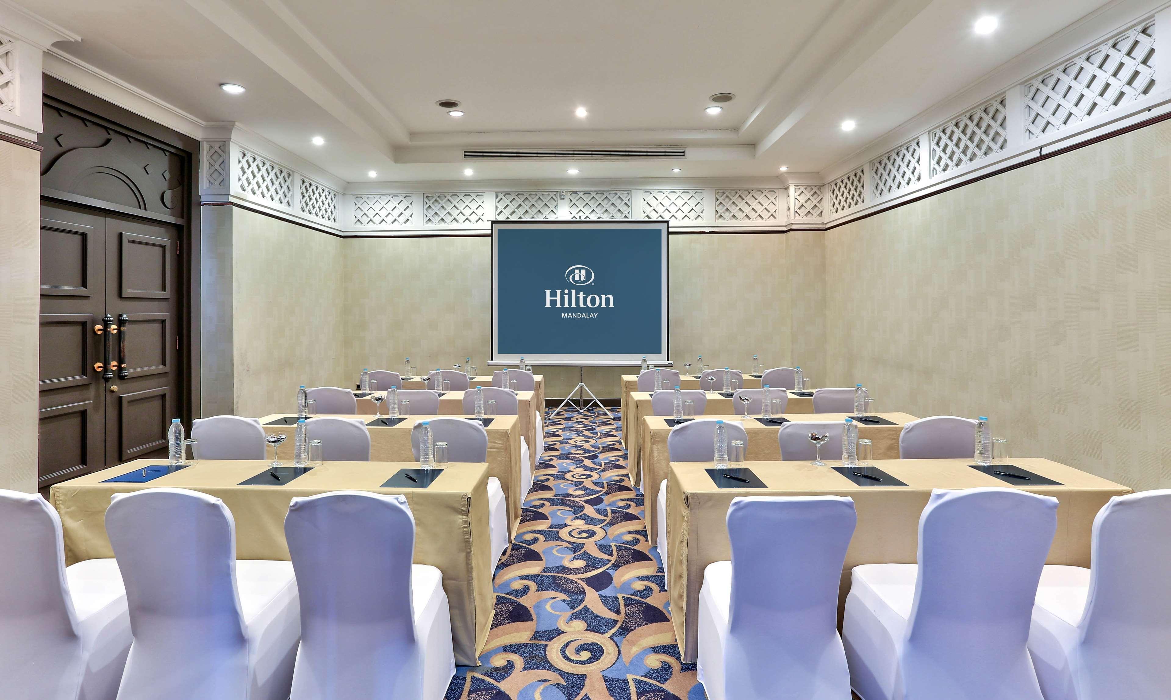 Hilton Mandalay Hotel Ngoại thất bức ảnh