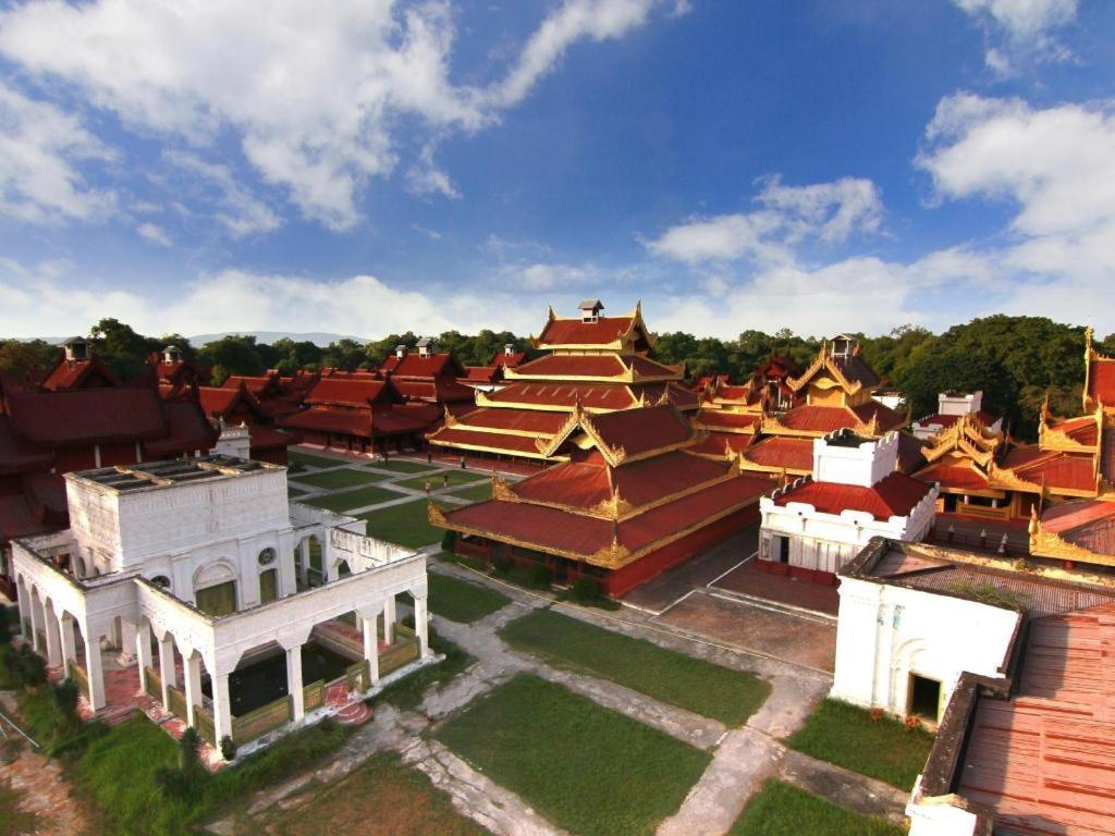 Hilton Mandalay Hotel Ngoại thất bức ảnh
